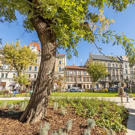 Simona - Lovely In The Downtown .