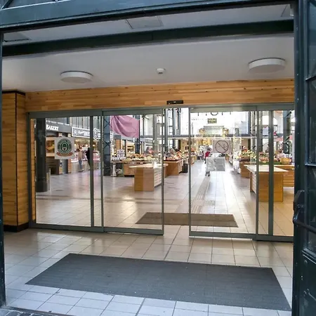 Simona - Lovely In The Downtown . Apartment *