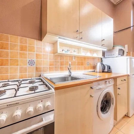 Simona - Lovely In The Downtown . Appartement Boedapest