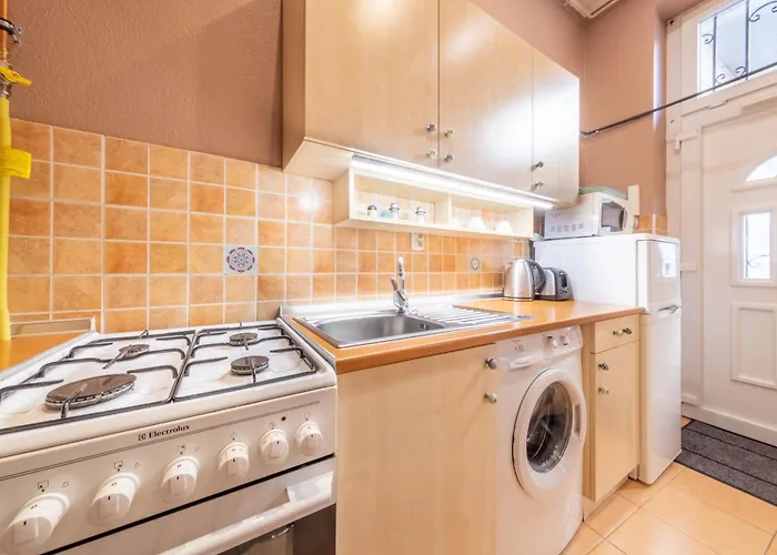 Simona - Lovely In The Downtown . Apartament Budapesta