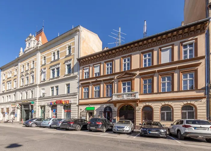 Appartement Simona - Lovely In The Downtown . *